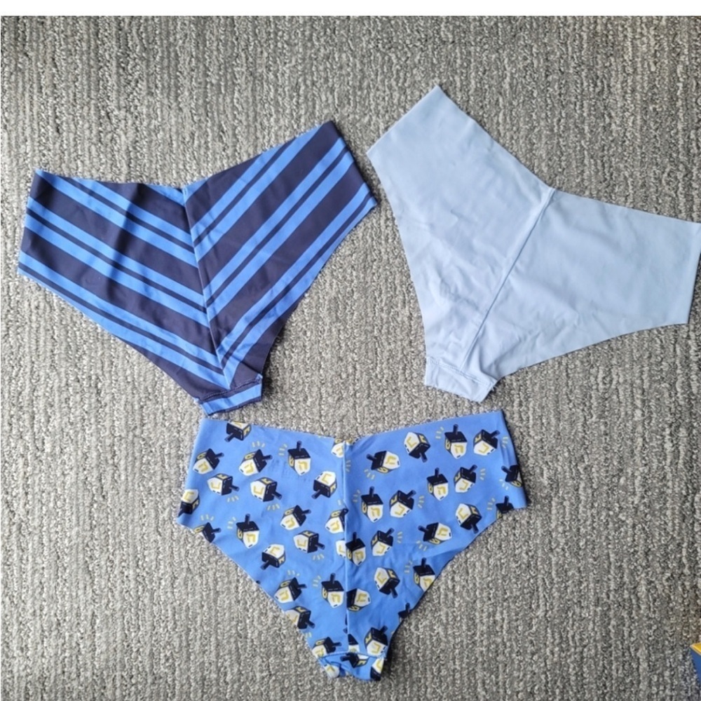 [American Eagle] NWT 'Love You A Latke' 3-Pack No Show Cheeky Panty Set - Picture 4 of 4